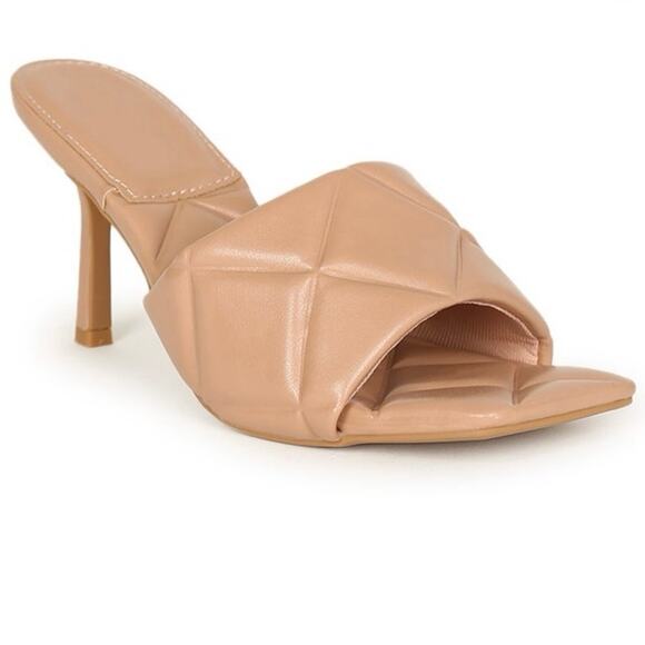 NIB Bamboo Mule Heels Nude Padded Quilted Peep Toe Square Toe Neutral Clean Girl - Picture 1 of 9